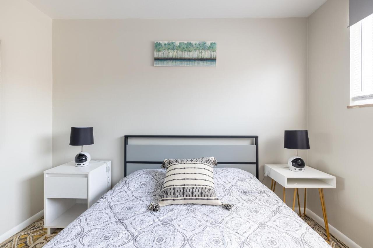 Georgetown Villas 2-1C King And Queen Bedrooms Ideal For Long Stays! Fairview Park ภายนอก รูปภาพ